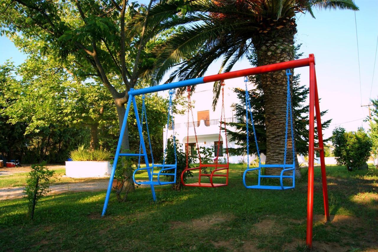 Simplicity At Iris Accommodation Psakoudia Exterior foto