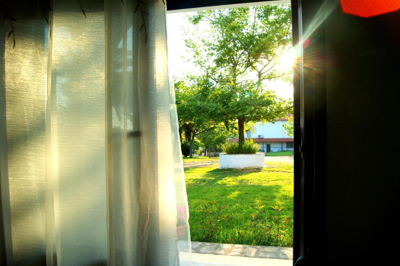 Simplicity At Iris Accommodation Psakoudia Exterior foto