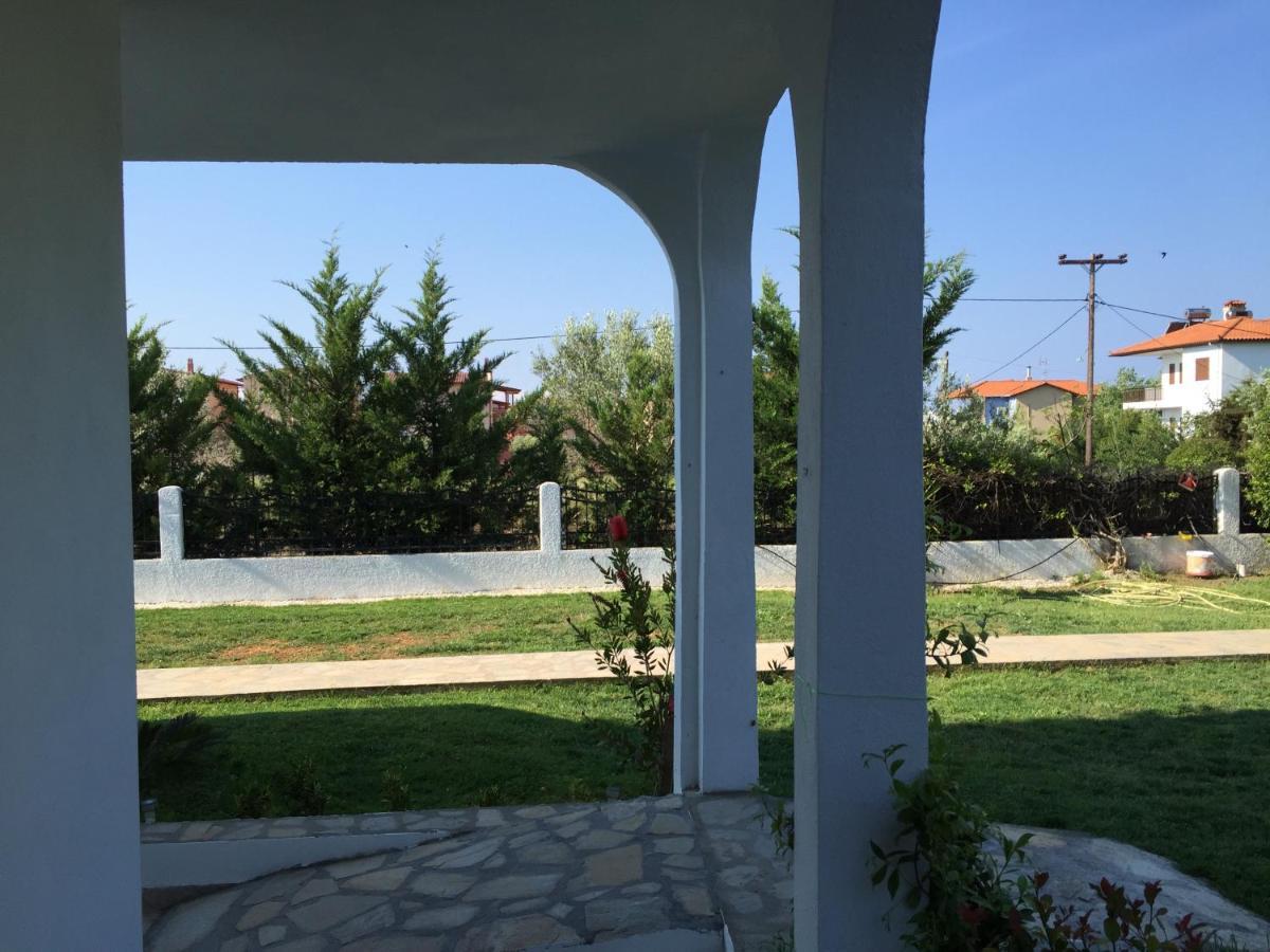 Simplicity At Iris Accommodation Psakoudia Exterior foto